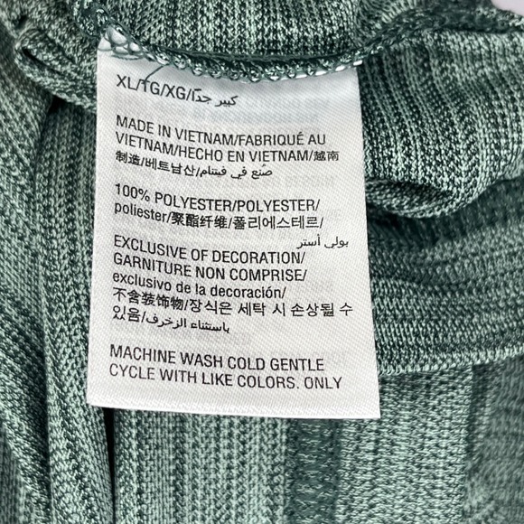 Greg Norman Attack Life Golf Polo Shirt Play Dry Moisture Wicking XL - Picture 5 of 5